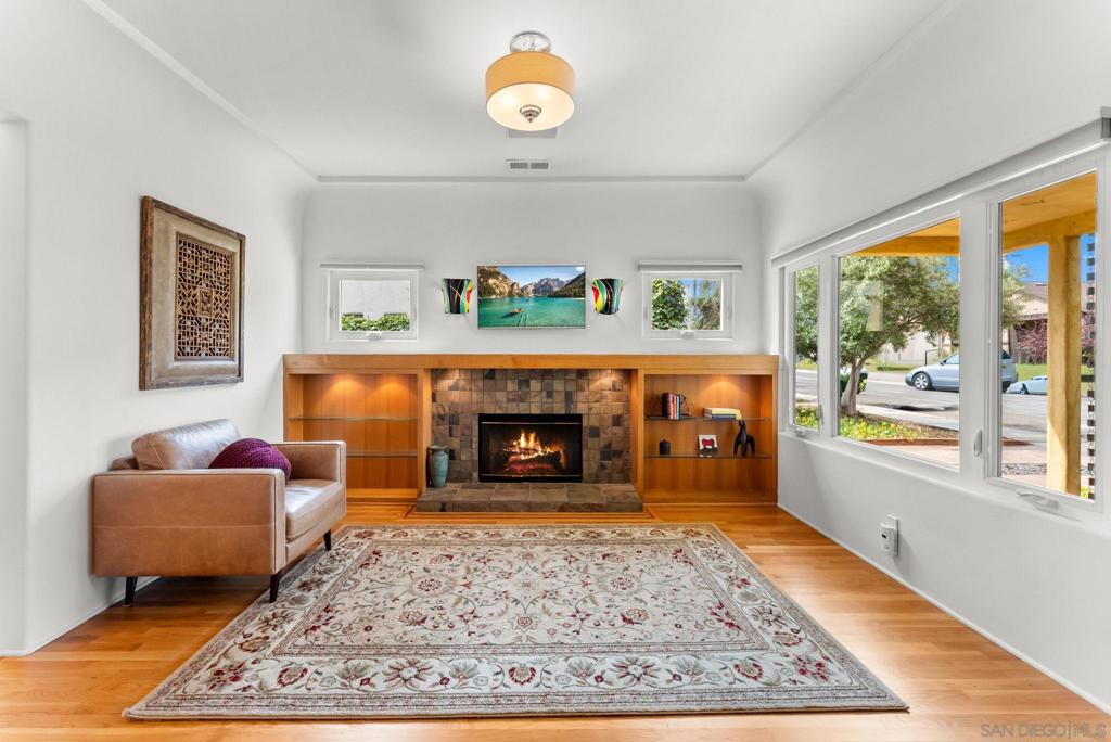 4563 Copeland Avenue