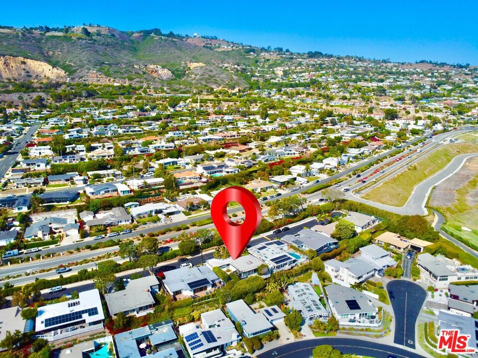 4124 S Palos Verdes Drive