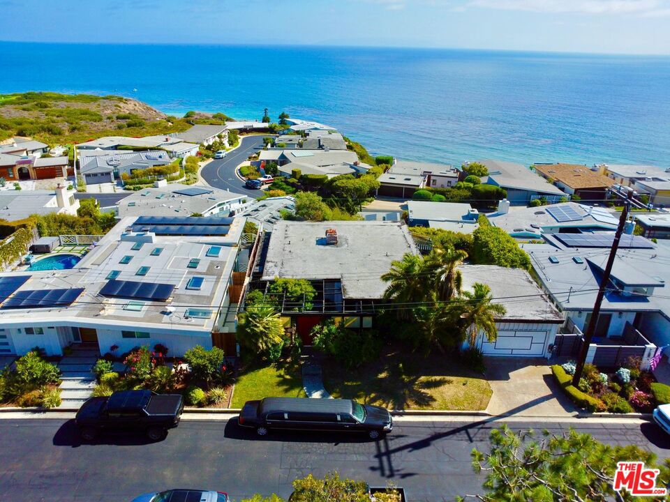 4124 S Palos Verdes Drive