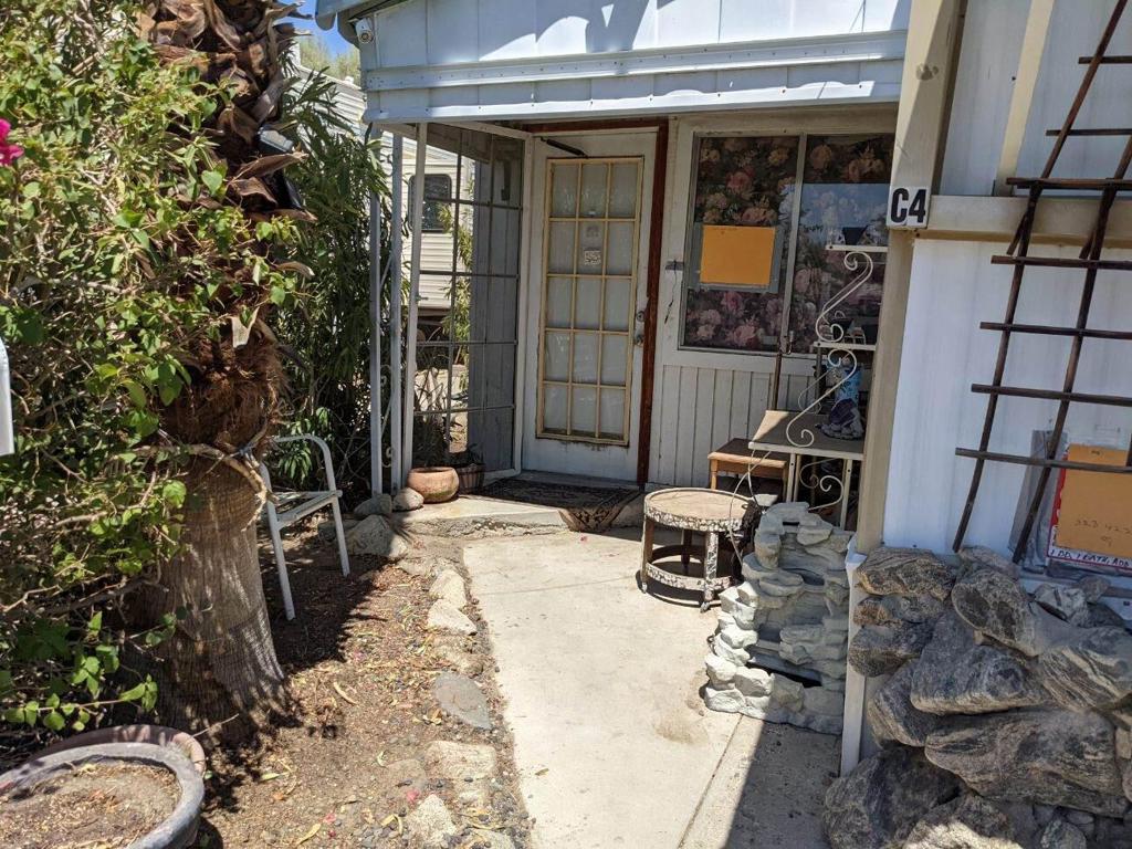 Not Applicable-1 - Manufactured In Park