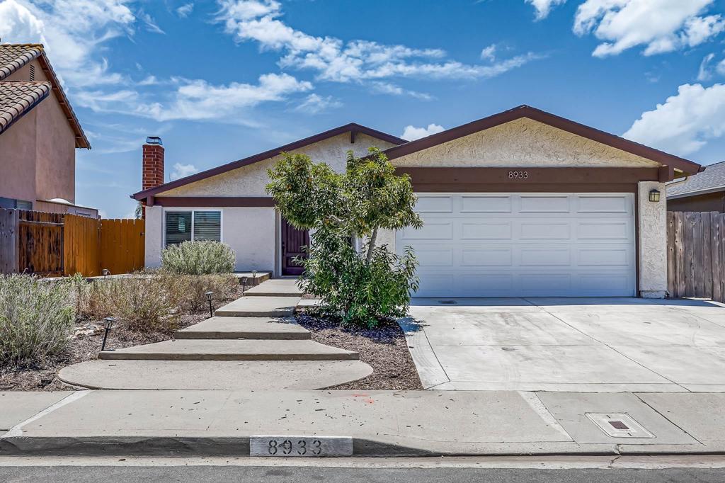 8933 Libra Dr