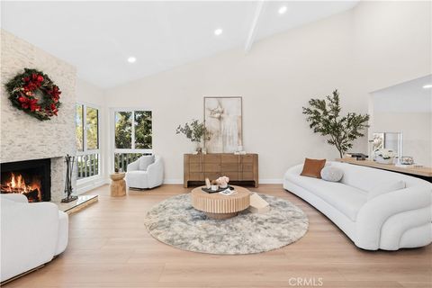 16 Rustling Wind #8 Irvine CA 92612