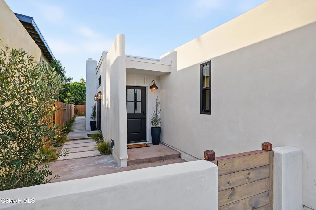 5261 Reef Way