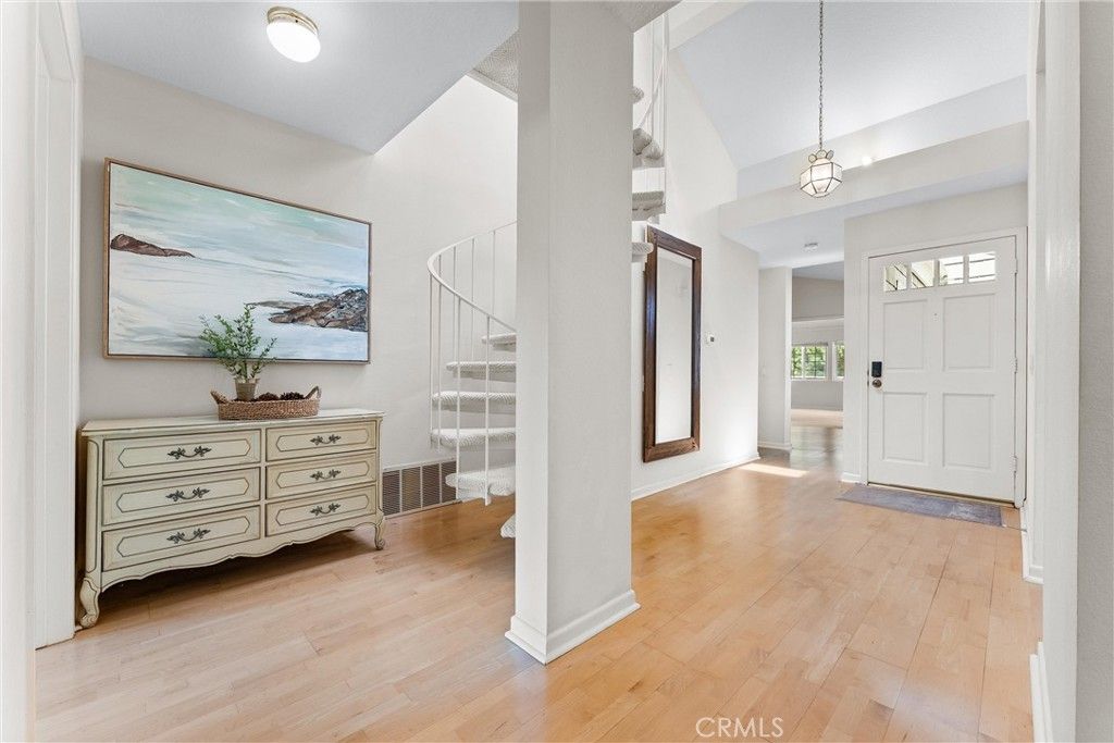 Photo of 7402 Yellowtail Drive #204, Huntington Beach, CA 92648 (MLS # OC25101060)