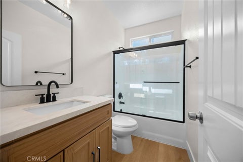 Tiny photo for 14119 Emmerglen Way, Eastvale, CA 92880 (MLS # PW26231288)