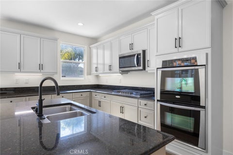 Tiny photo for 14119 Emmerglen Way, Eastvale, CA 92880 (MLS # PW26231288)
