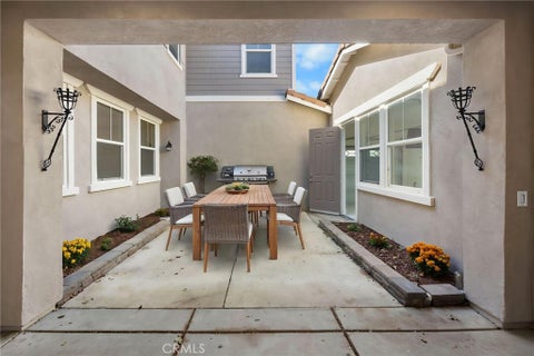Tiny photo for 14119 Emmerglen Way, Eastvale, CA 92880 (MLS # PW26231288)