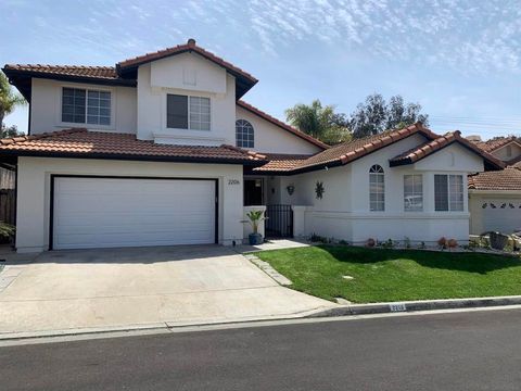 2206 Luz Way Oceanside CA 92056