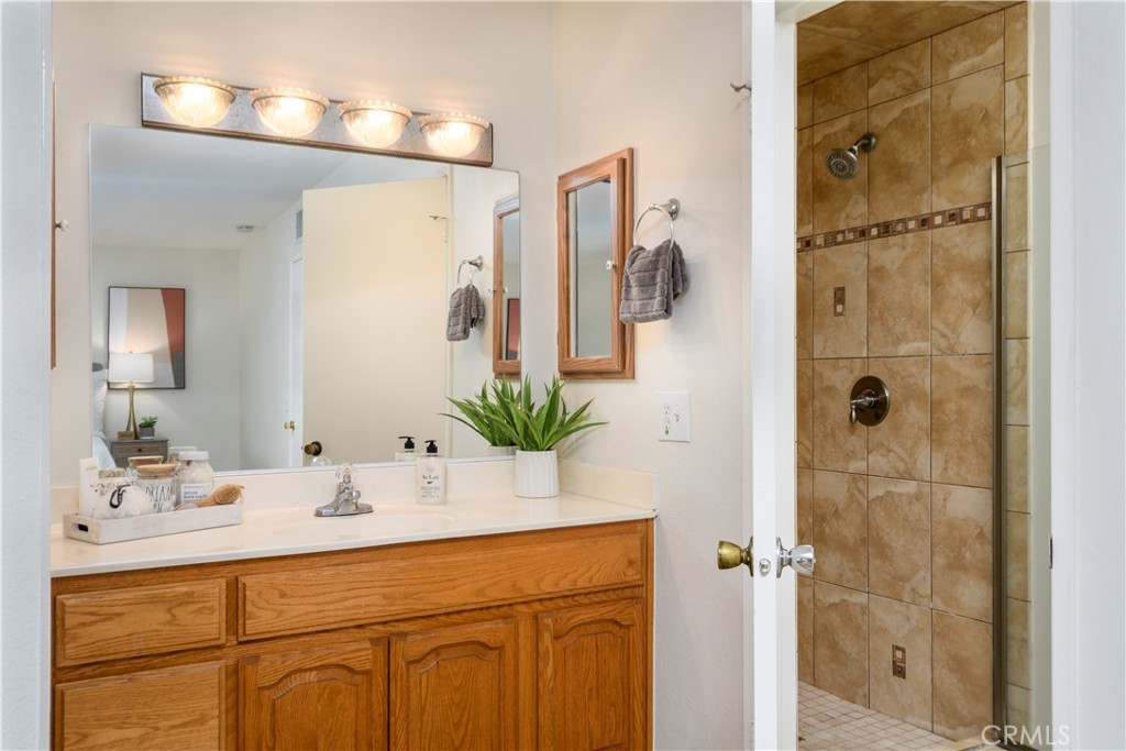 Meadowbrook - Residential Lease