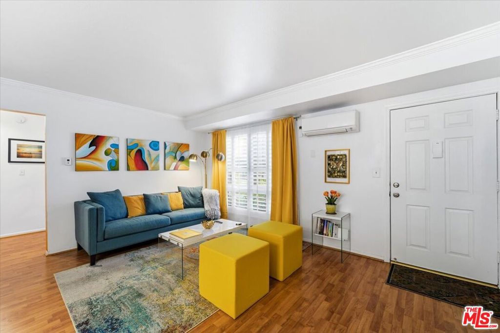 22030 Calvert Street 6