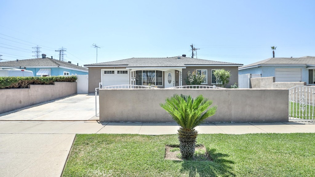 10444 Van Ruiten Street