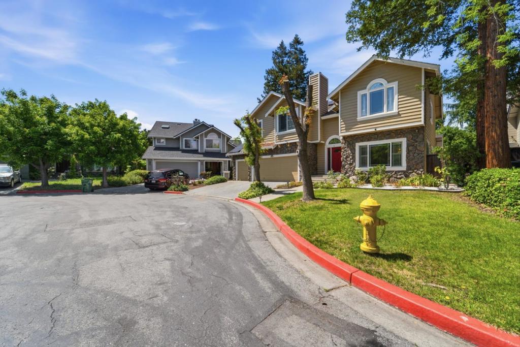 3808 Thompson Creek Court