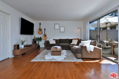 Photo of 10341 Canoga Avenue #3, Chatsworth, CA 91311 (MLS # 26660465)