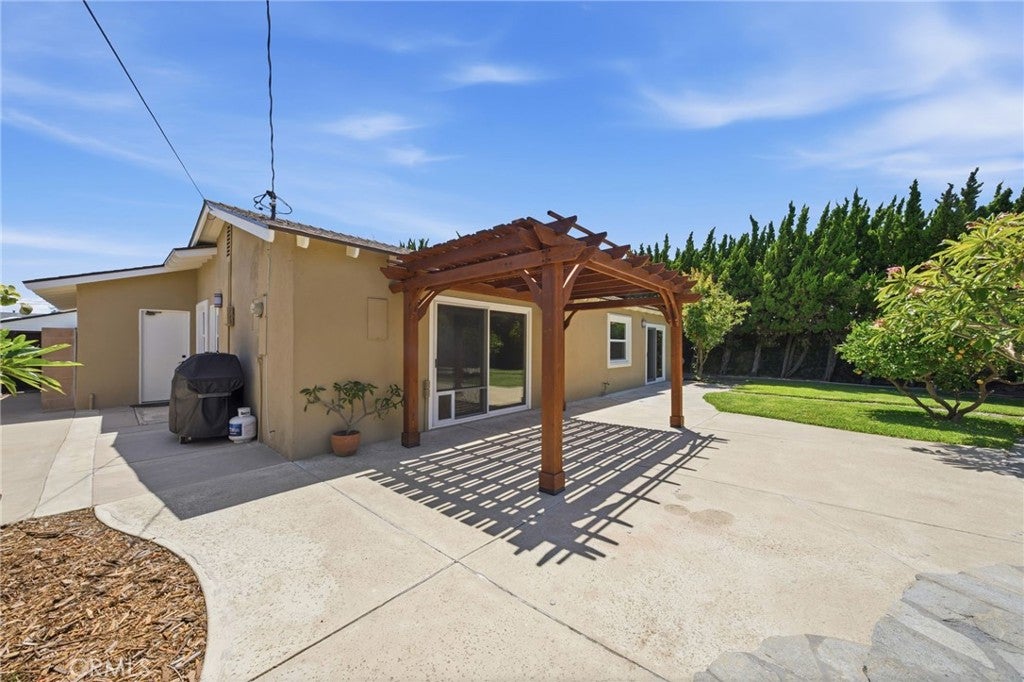 5051 Sisson Drive, Huntington Beach CA 92649 - Photo 21