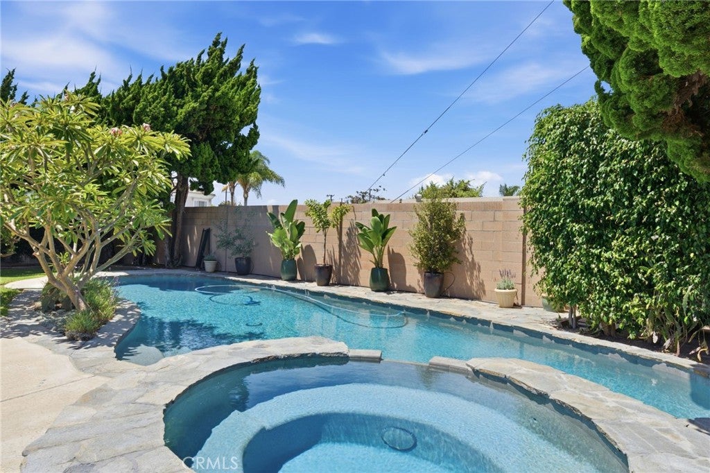 5051 Sisson Drive, Huntington Beach CA 92649 - Photo 16