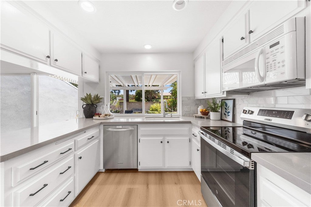 18846 Saginaw, Irvine CA 92603 - Photo 14