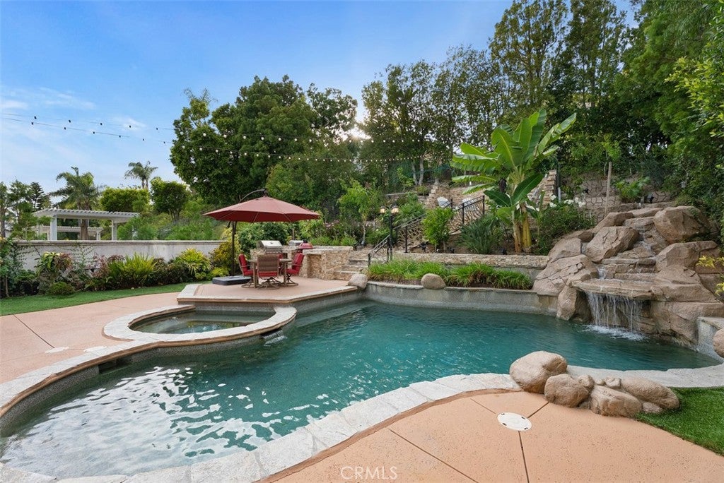 13 Somerset, Rancho Santa Margarita CA 92679 - Photo 1