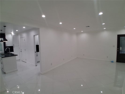 13716 HOYT ST, PACOIMA, CA 91331 - Image a3266da5e89036ae5a77aad4fe9b0fca/3904007207