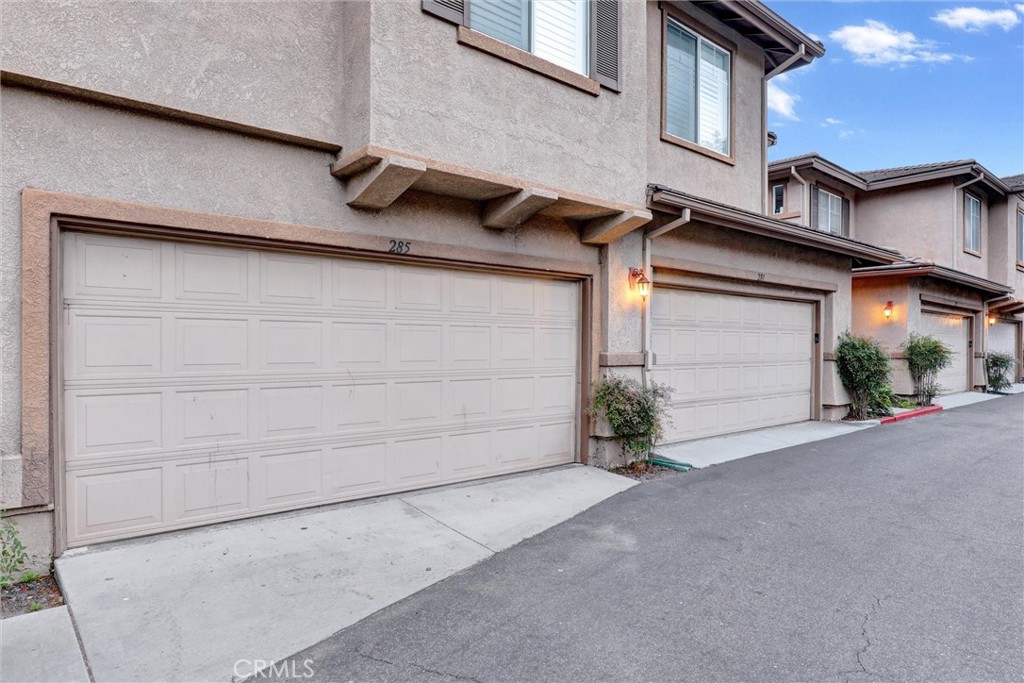 285 Woodcrest
