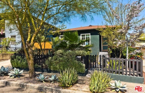 Photo of 2351 Altman Street, Los Angeles, CA 90031 (MLS # 26844585)
