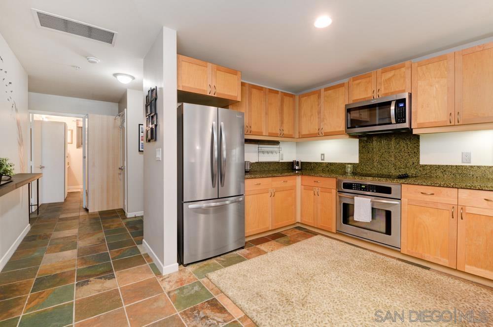 1150 J Street 424