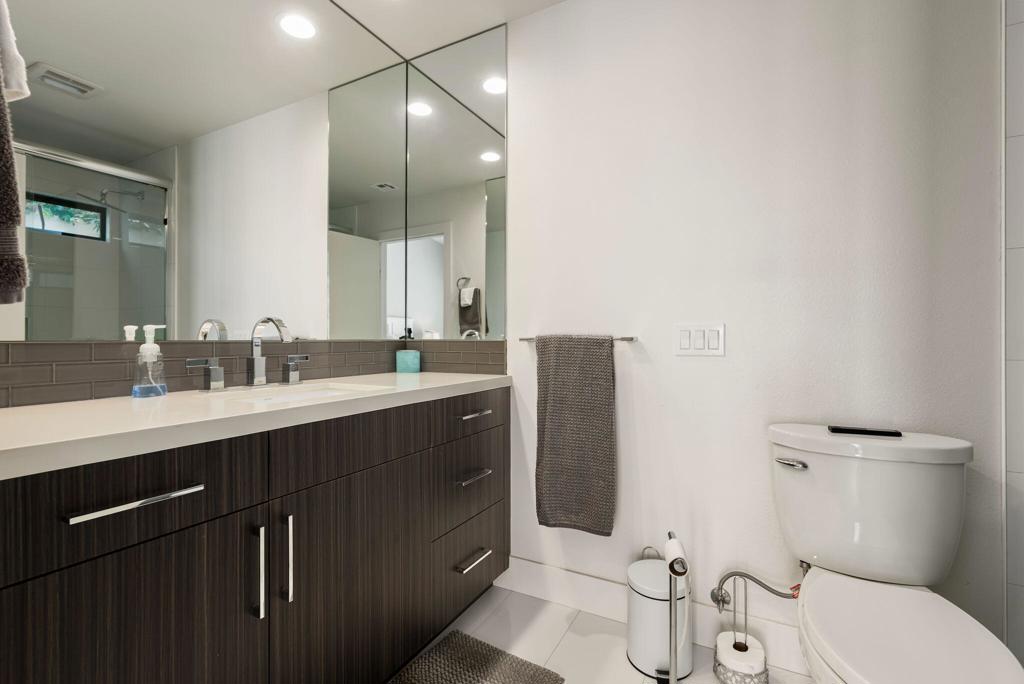 Desert Horizons C.C. - Residential Lease