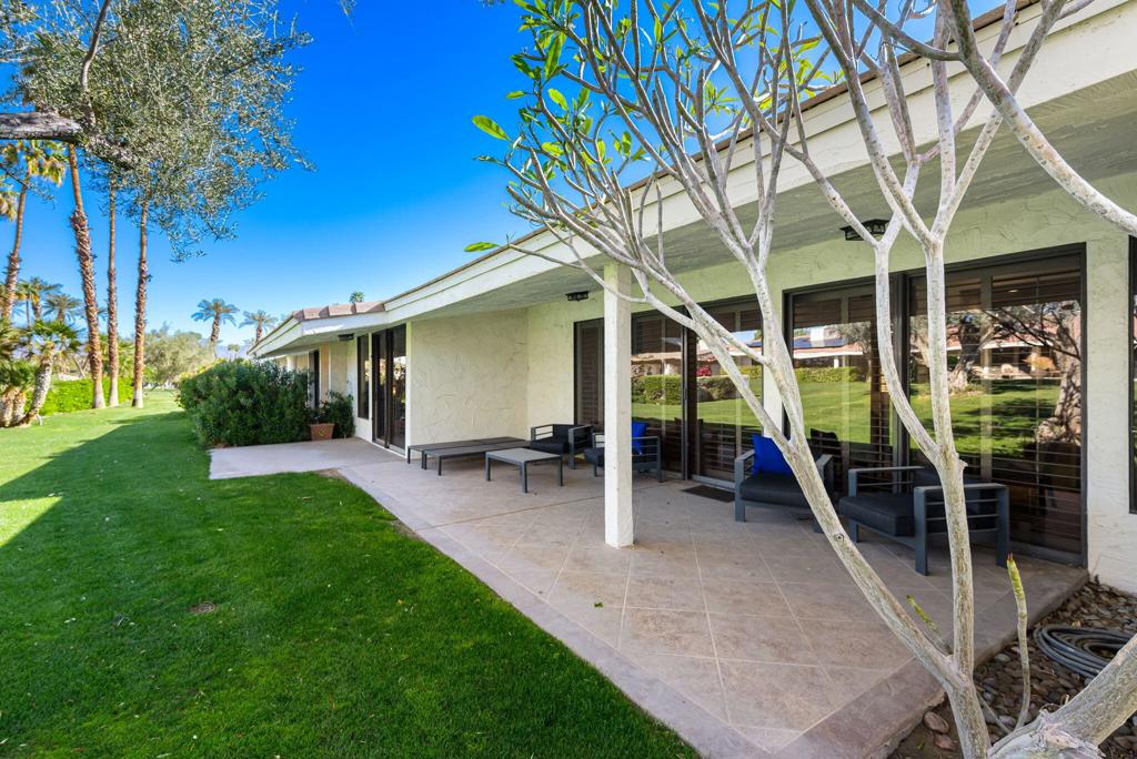 Desert Horizons C.C. - Residential Lease