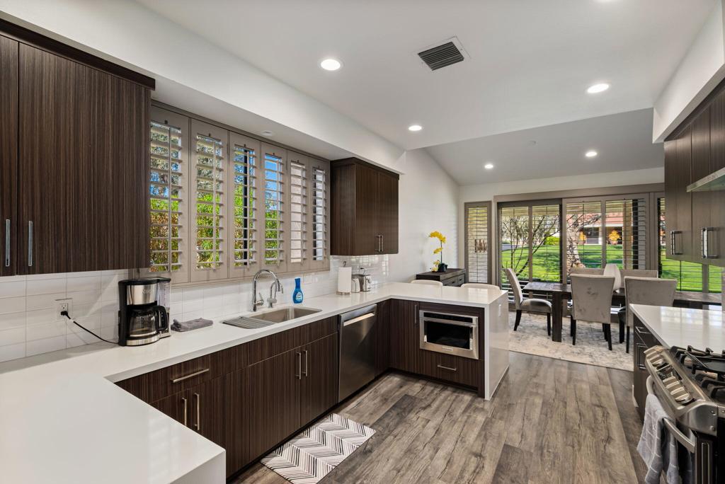 Desert Horizons C.C. - Residential Lease