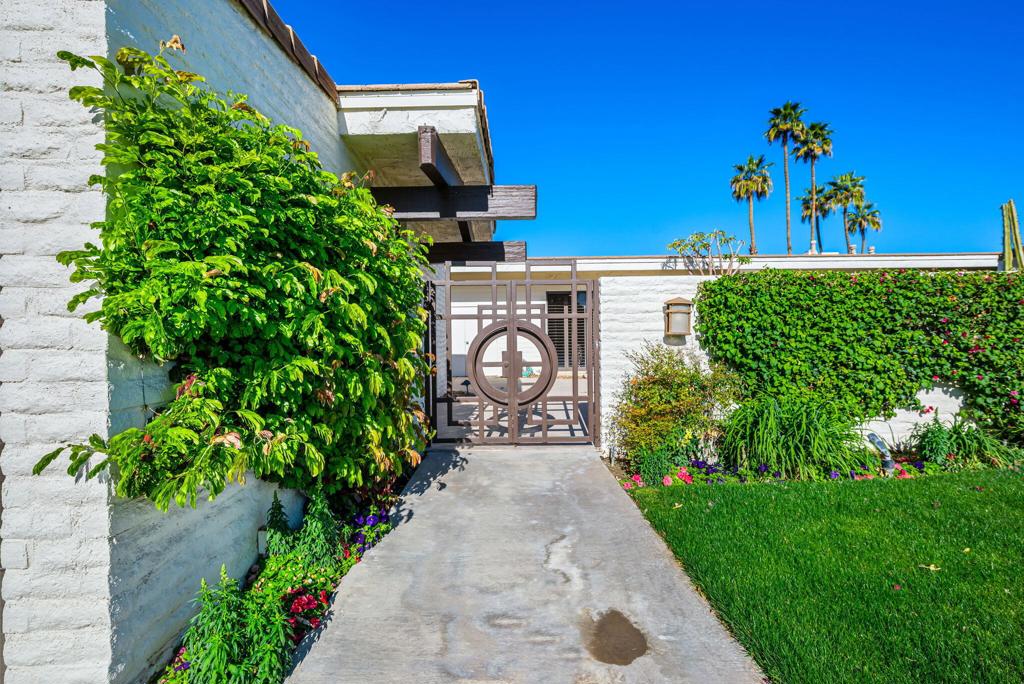 Desert Horizons C.C. - Residential Lease