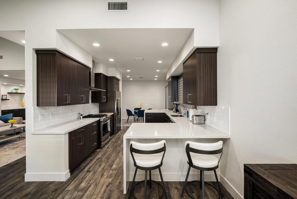 Desert Horizons C.C. - Residential Lease