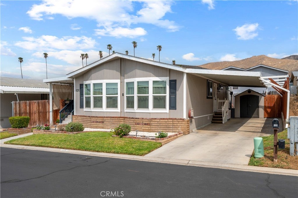 Properties 1 4080 Pedley Spc #126
