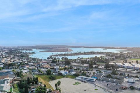 425 042-25-00 Trenton San Diego CA 92117