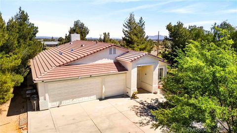 Photo of 9770 Sunny Vista RD, Phelan, CA 92371 (MLS # PW26105443)