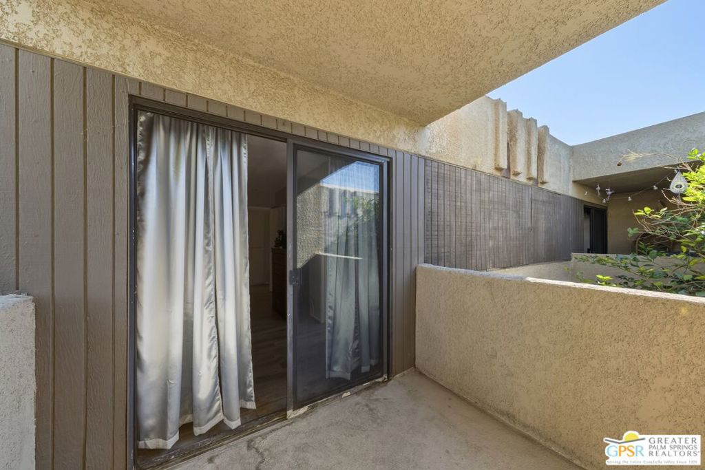 Pueblo Sands - Residential