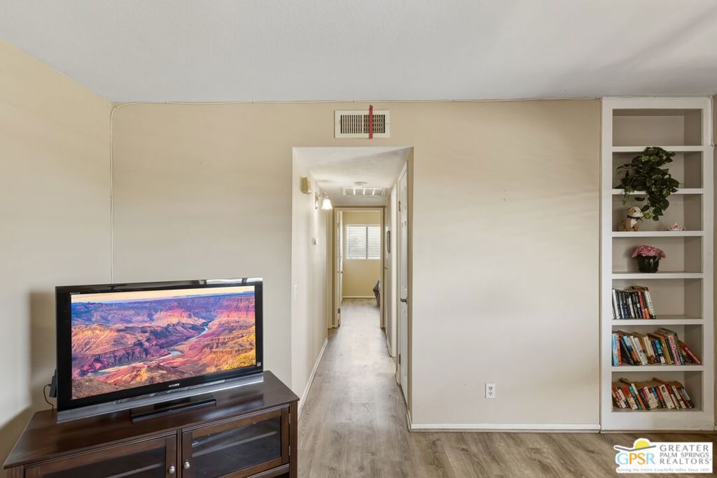 Pueblo Sands - Residential