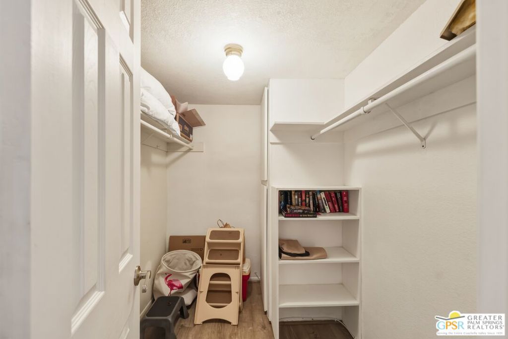 Pueblo Sands - Residential