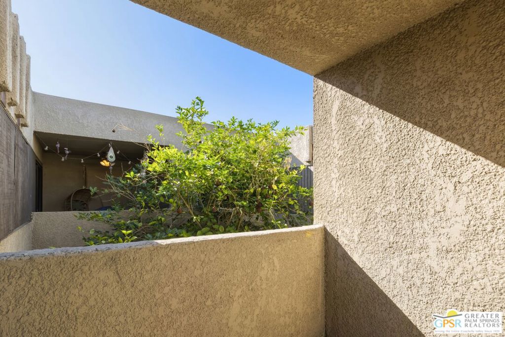 Pueblo Sands - Residential