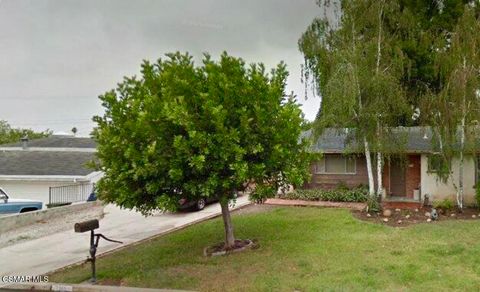 1385 Calle Crisantemo Thousand Oaks CA 91360