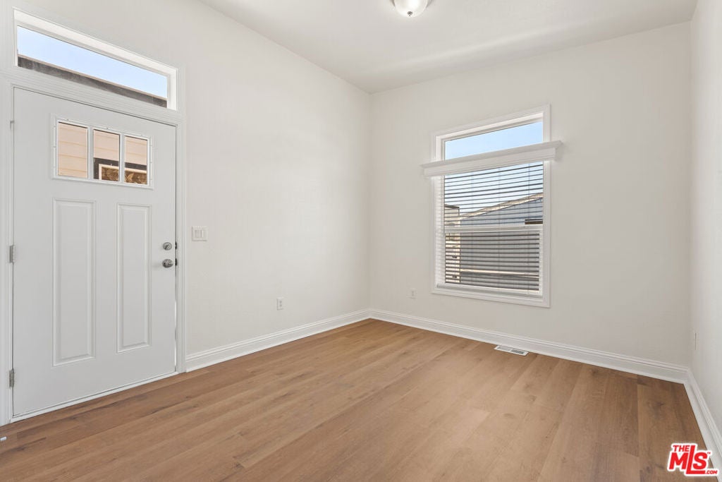 8250 Lankershim Boulevard 153