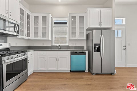 Photo of 8250 Lankershim Boulevard #153, North Hollywood, CA 91605 (MLS # 26866839)