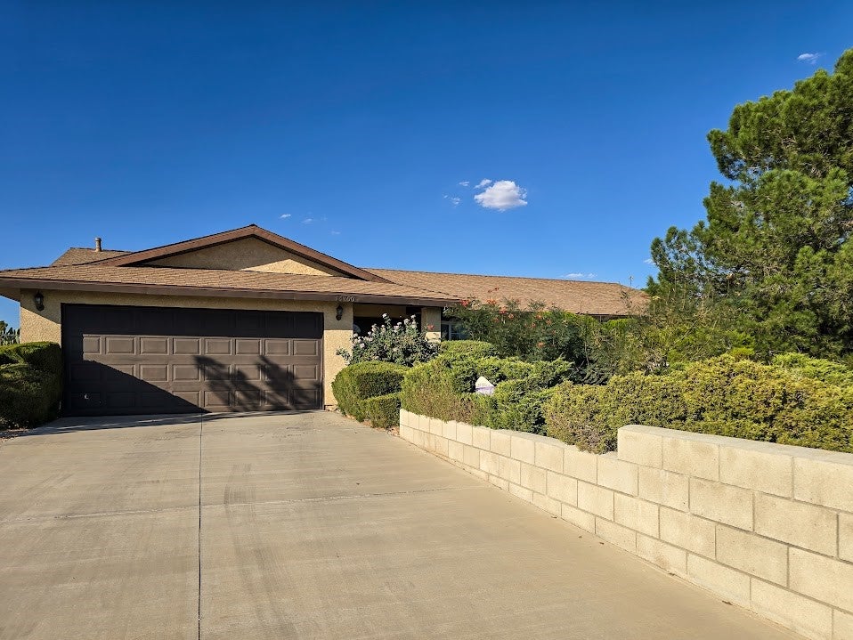 14760 Hopland