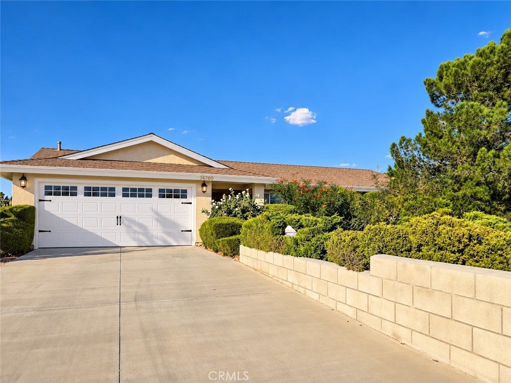 14760 Hopland