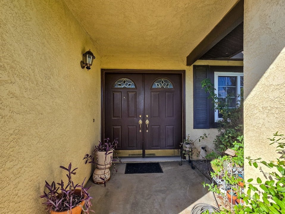 14760 Hopland