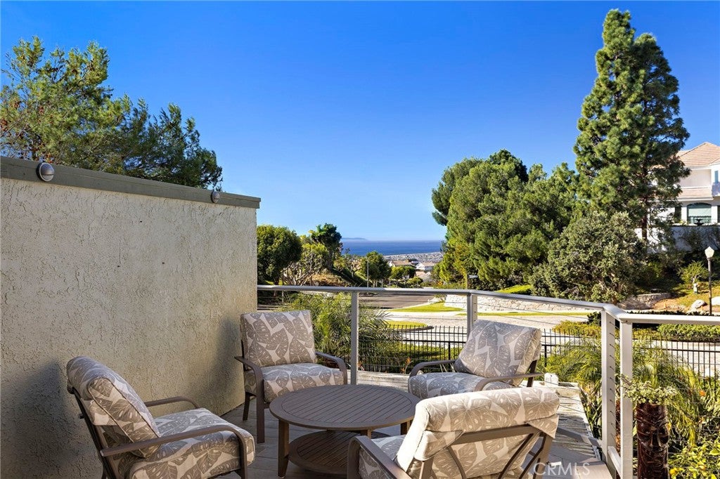 25 Lucerne Street, Newport Beach CA 92660 - Photo 14