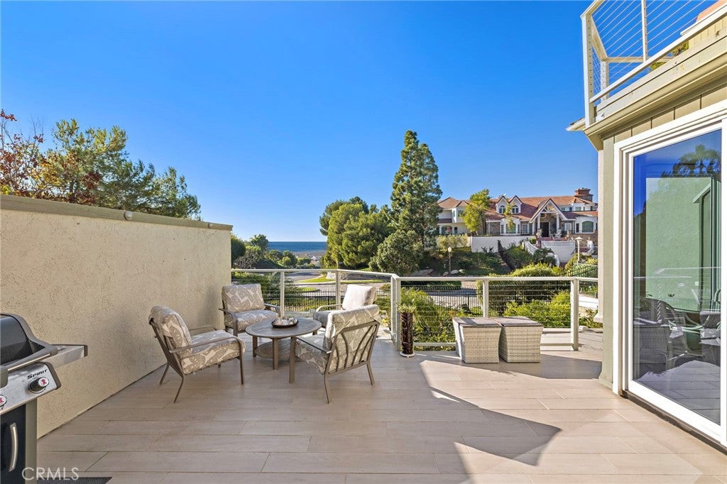 25 Lucerne Street, Newport Beach CA 92660 - Photo 13