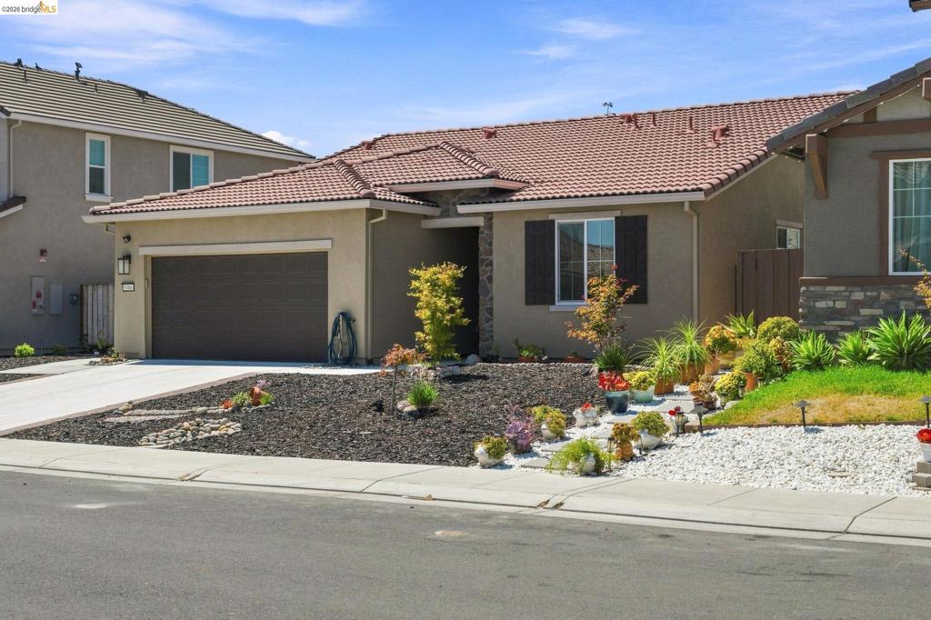 5386 Clauzetto Way