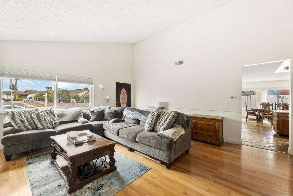 Mira Mesa - Residential