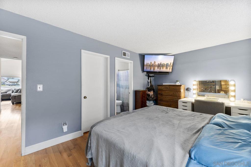 Mira Mesa - Residential
