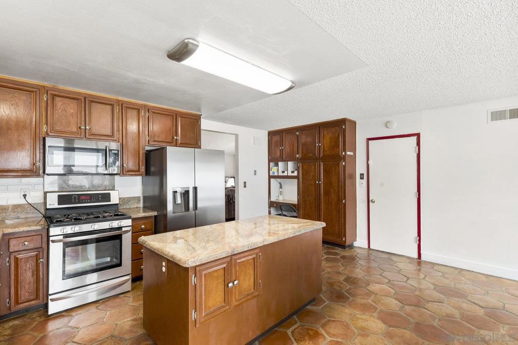 Mira Mesa - Residential