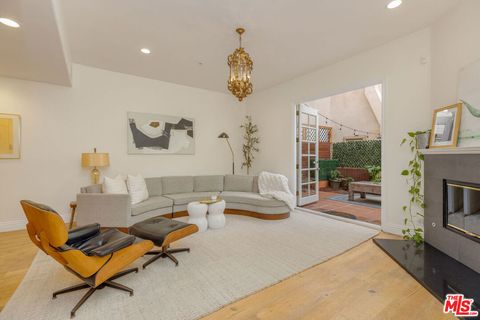 11963 Mayfield Avenue 102 Los Angeles CA 90049